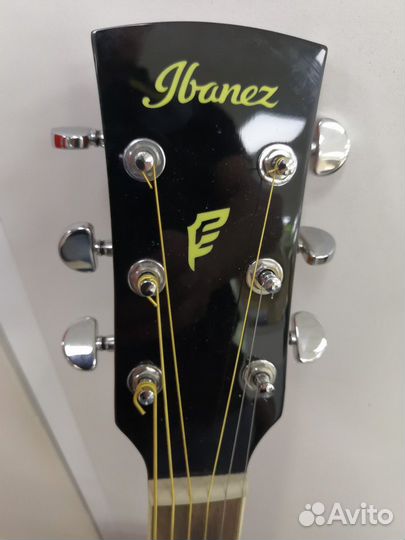 Гитара электроакустическая Ibanez PF15ECE-NT
