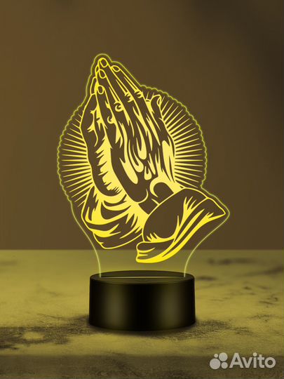 Руки молящегося ночник светильник