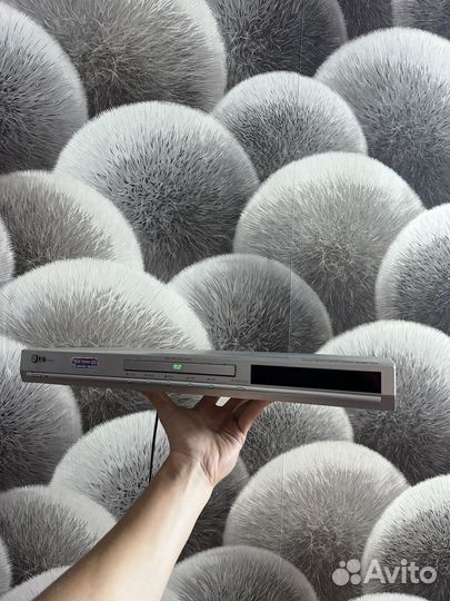 LG проигрыватель DVD