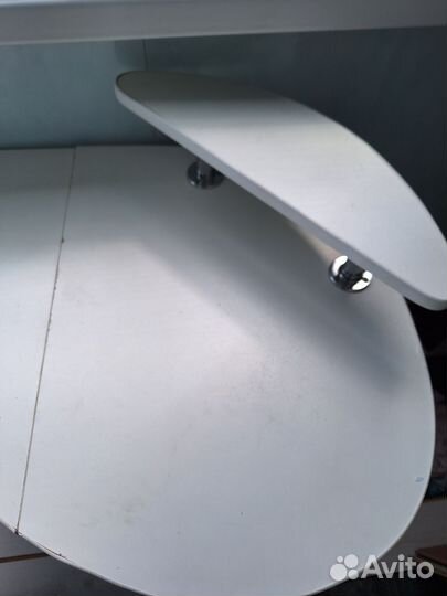 Стол для мастера маникюра Б/у