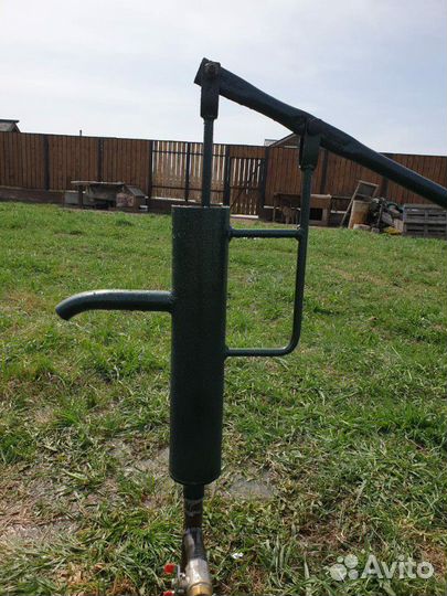 Колонка садовая (ручной насос)