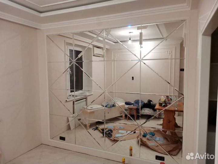 Зеркальное панно