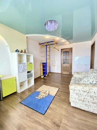 2-к. квартира, 52 м², 9/9 эт.