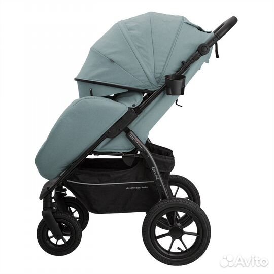 Коляска прогулочная на больших надувных колесах