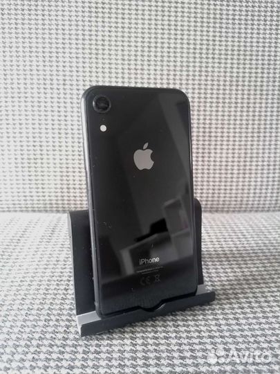 iPhone xr 64gb