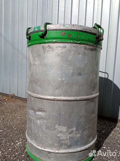 Фляги, бачки