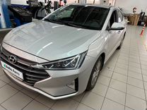 Hyundai Elantra 2.0 AT, 2019, 88 905 км, с пробегом, цена 1 687 000 руб.