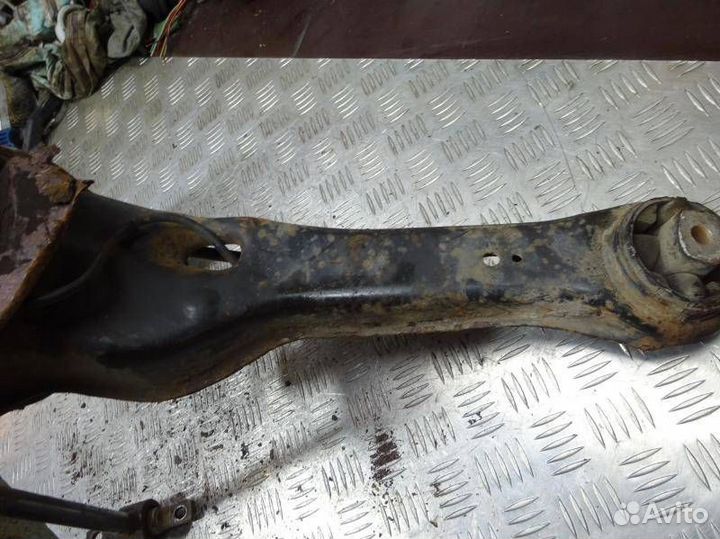 Рычаг задний левый Volvo V40 рест. 2002