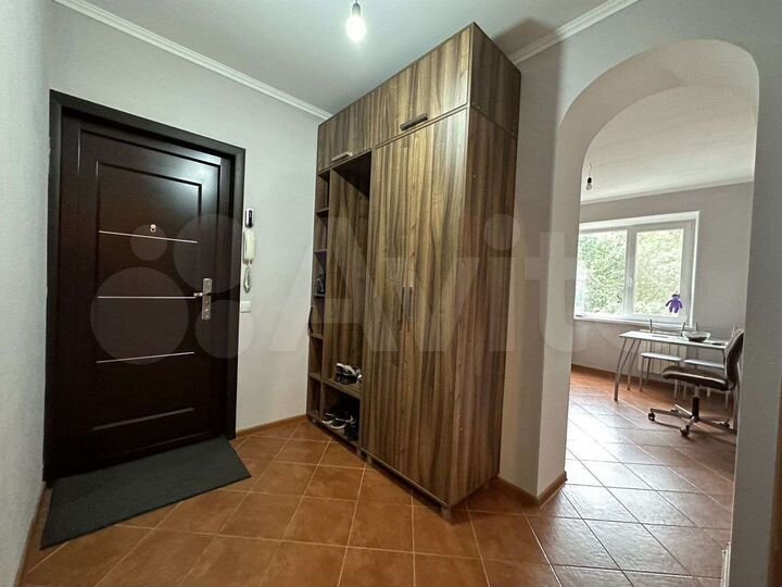 2-к. квартира, 50 м², 5/5 эт.