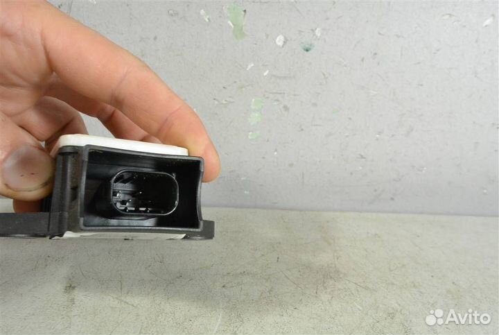 Датчик ускорения Mercedes Benz C207 E coupe 2009