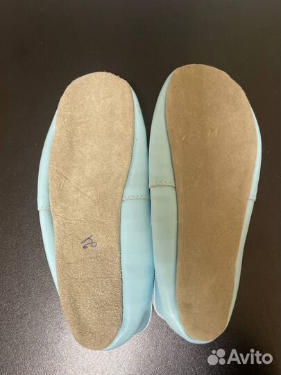 Чешки 21 см новые черные кожаные