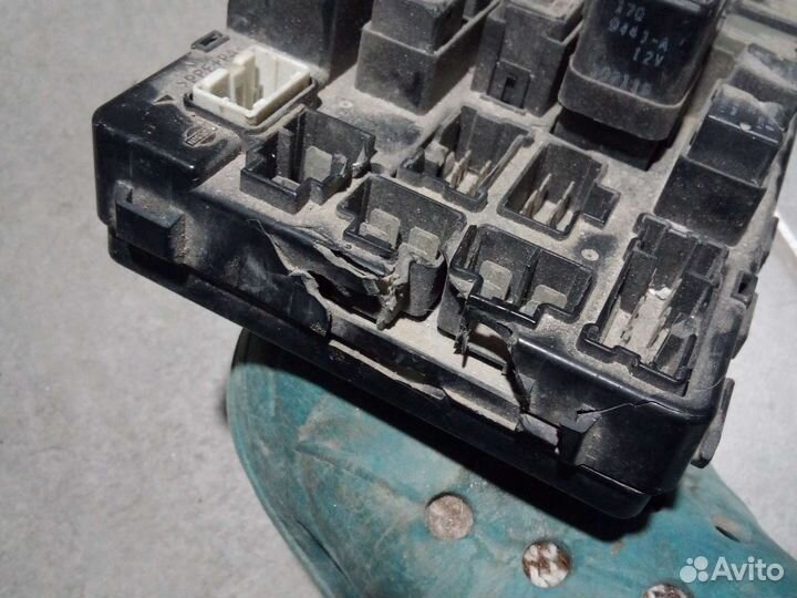 Блок предохранителей Nissan Murano Z50 (2002-2008)