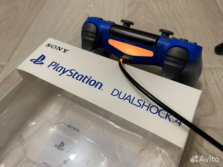 Джойстик Sony PS4