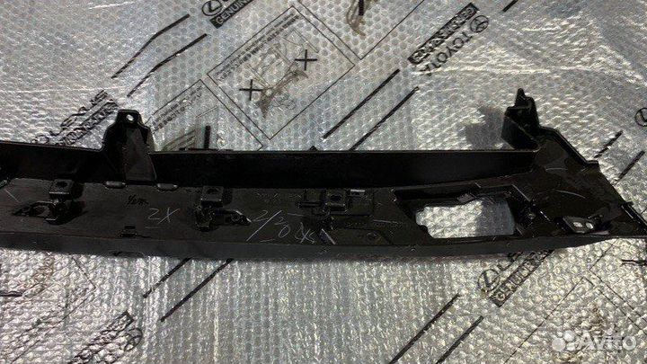 Кронштейн Lexus Lx570 2016