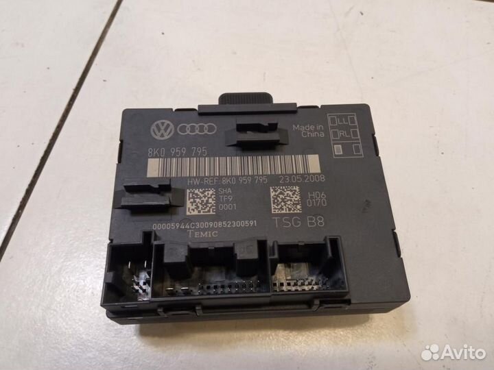 Блок управления дверями Audi А4 В8 8K2