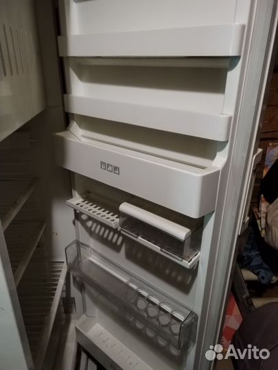 Холодильник Стинол 205