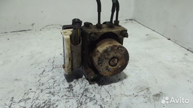 Mazda MPV блок ABS