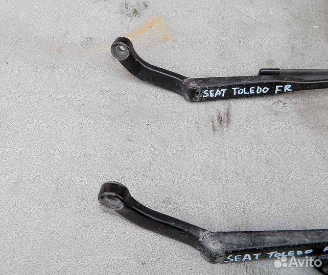 Поводок дворников Seat Toledo 1