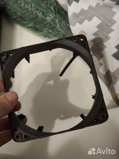 Noctua NF-F12 industrialPPC в дребезги