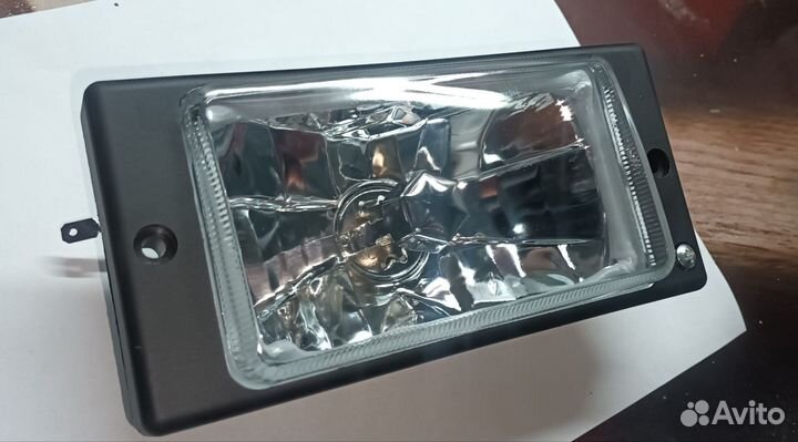 Продам противотуманки