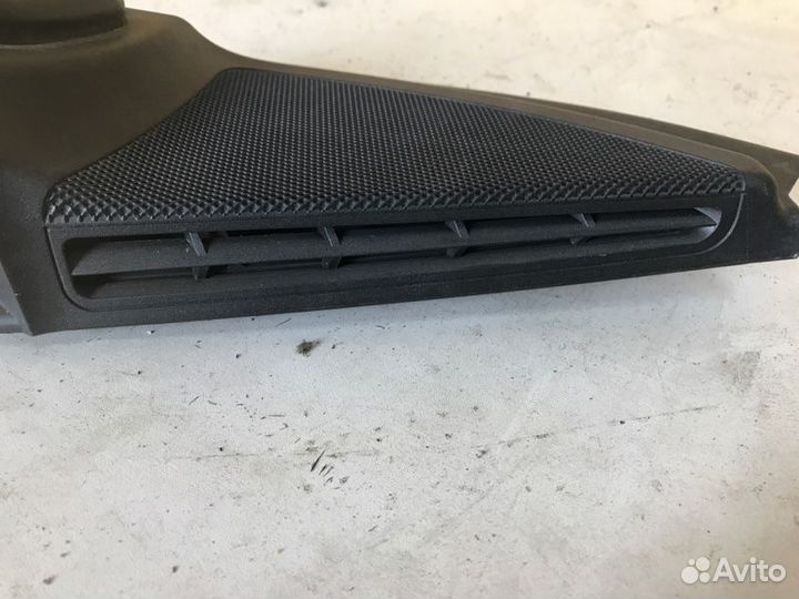 Крышка зеркала правая Mercedes-Benz M-Класс W164