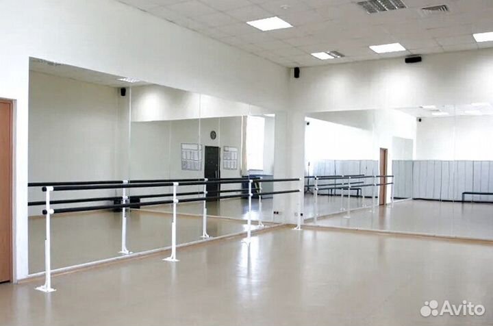 Спортзальные зеркала и стекла