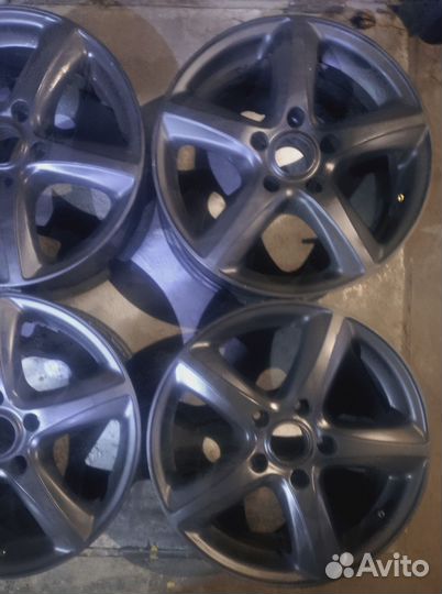 Литые диски r 16 5x114.3 Toyota