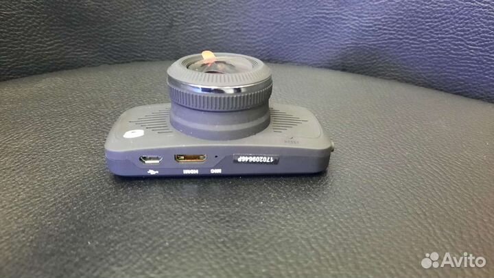 Видеорегистратор с функцией GPS информатора