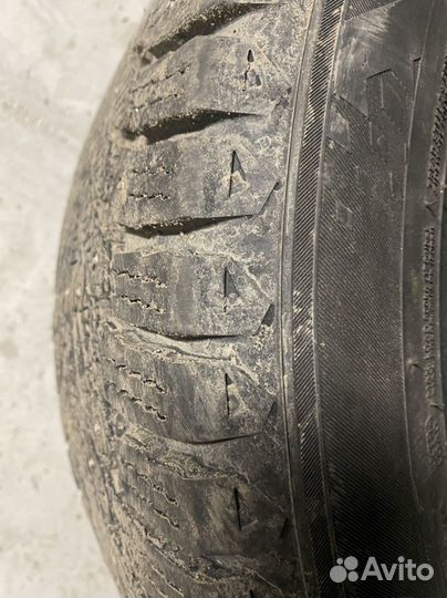 Kumho WinterCraft Ice Wi32 245/45 R18 100T