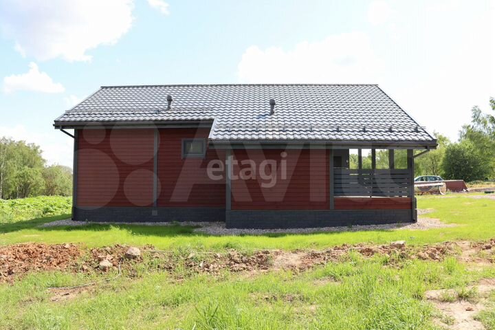 Дом 98 м² на участке 6 сот.