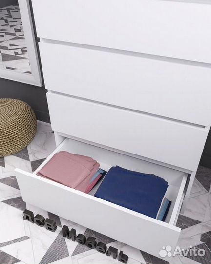 Комод пять ящиков белый