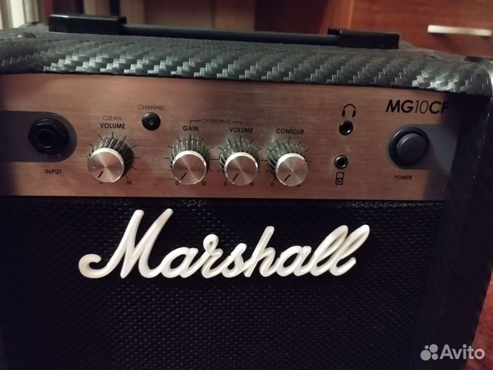 Гитарный Комбоусилитель Marshall MG10CF