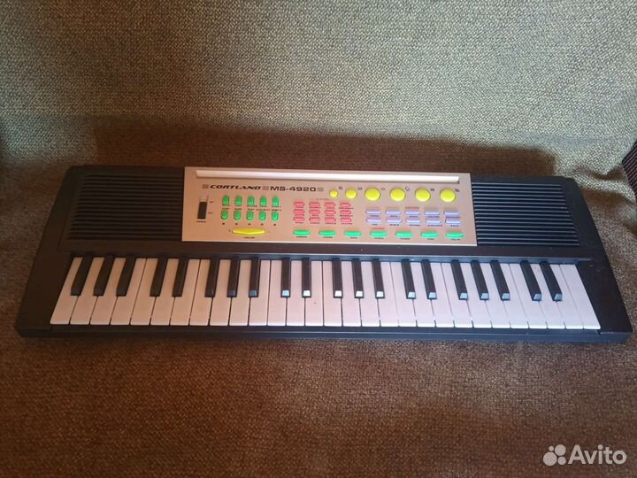 Синтезатор мs-4920