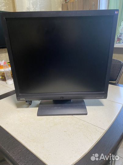 Монитор Benq