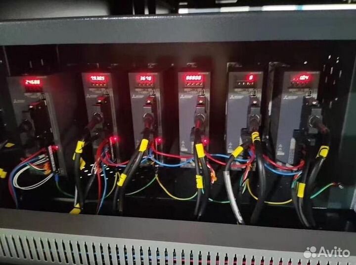 Планшетный режущий плоттер T-CUT-2516 (2500мм-ось