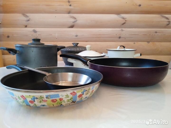 Кастрюли и сковородки бу
