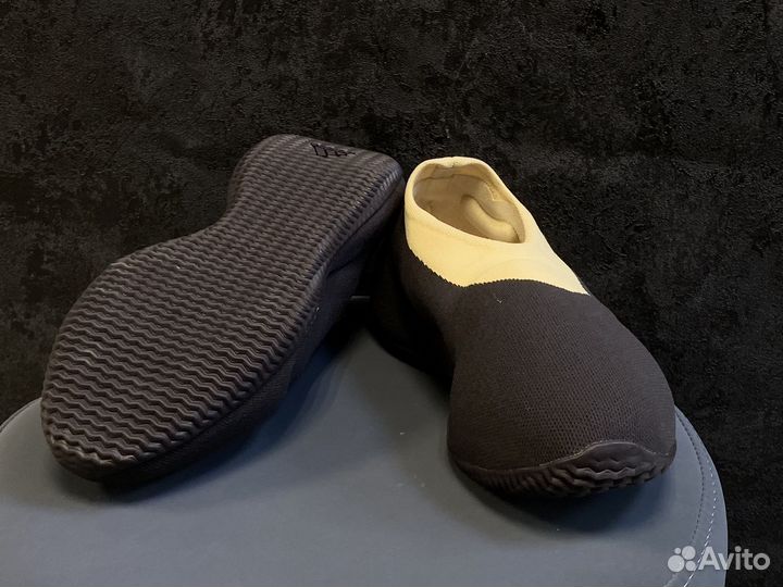 Кроссовки мужские Adidas Yeezy knit RNR