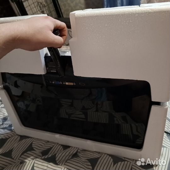 Монитор для компьютера 22 дюйма