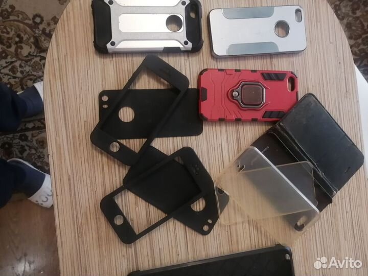 Чехолы на iPhone 5s se и на iPad mini 2