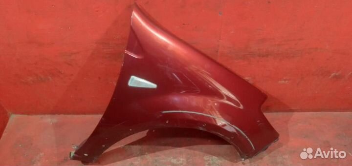 Сандеро крыло переднее правое красное stepway 1
