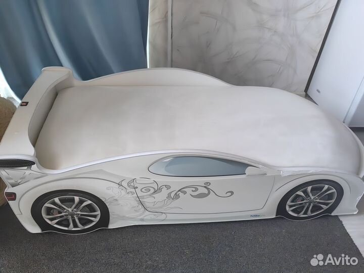 Детская кровать машина для мальчика