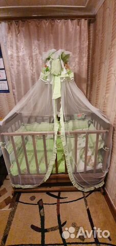 Кроватка в комлекте с принадлежностями