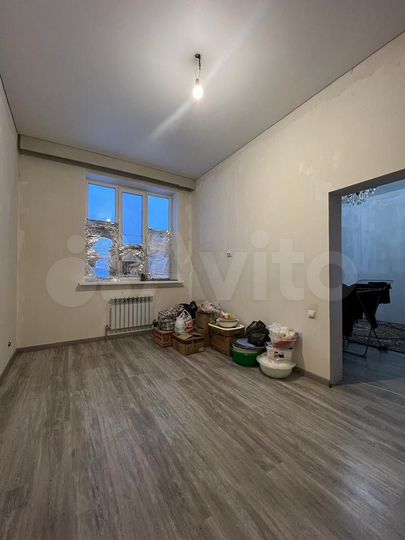 2-к. квартира, 50 м², 1/5 эт.