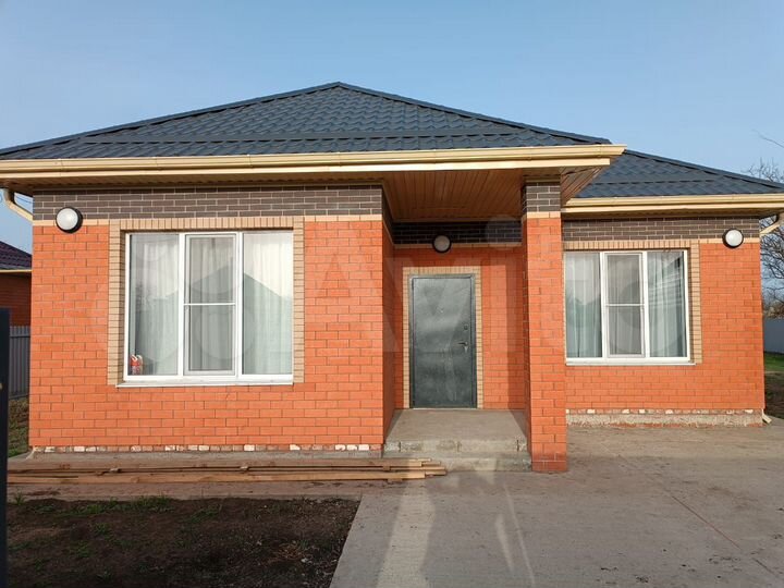 Дом 100 м² на участке 7 сот.