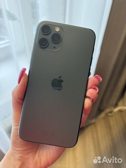 iPhone 11 Pro, 64 ГБ