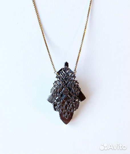 Колье Anton Heunis