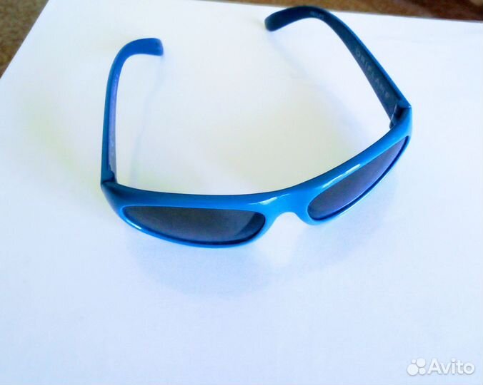 Очки солнцезащитные детские, новые, размер 22-24