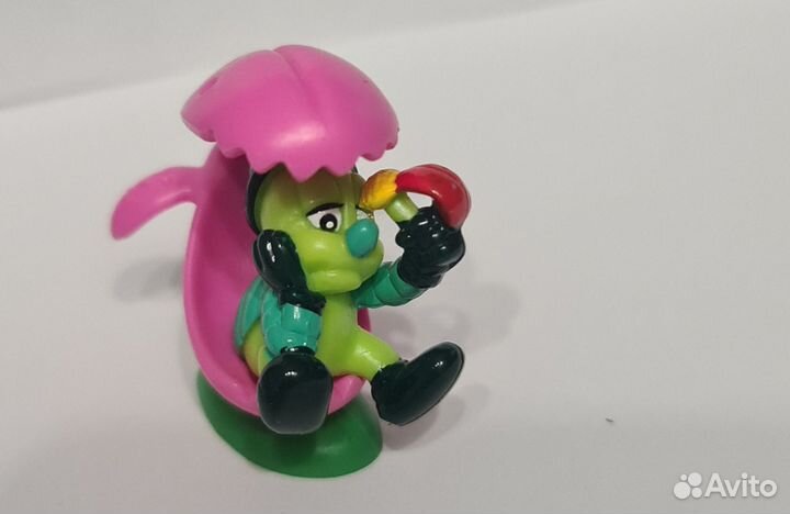 Игрушки из киндера