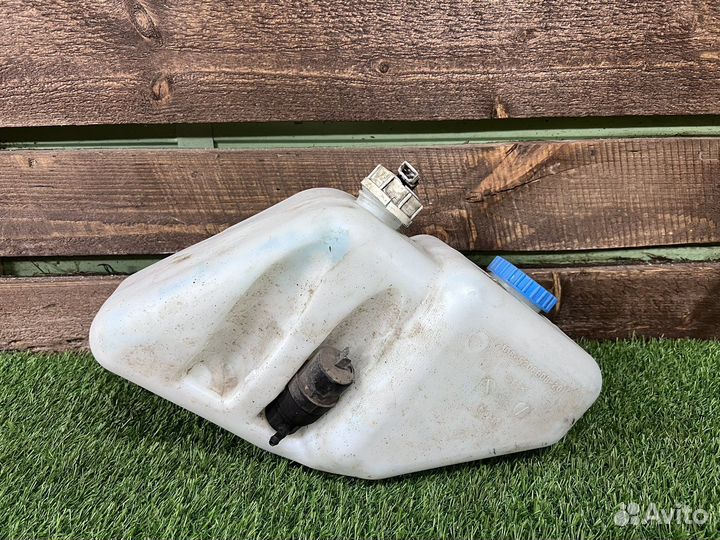 Бачок омывателя ваз-2108-15 под датчик с 1-м мотор
