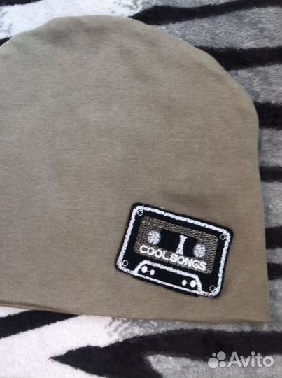 Шапки р-р 50/52 на мальчика